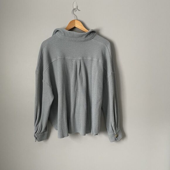 Pink Lily Women's Blue Cropped Waffle Button Up Top Relaxed Fit Women's Size XL - Picture 2 of 8